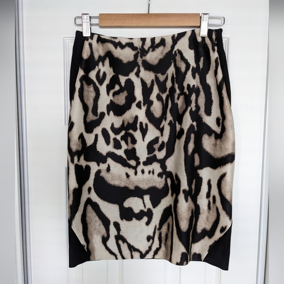 DVF animal print skirt! - Picture 2 of 9